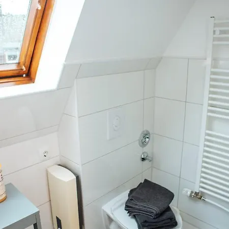 Central-living Yellow - Wifi - Netflix -